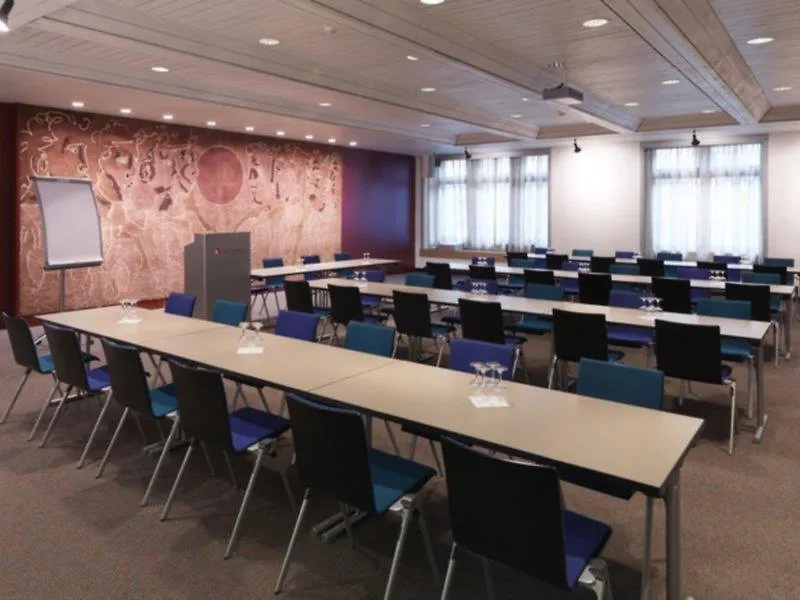 Best Western Plus Hotel Bern 4*,