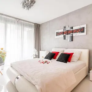 Hotel apartamentowy Art Nad Oławą Wrocław