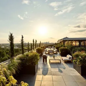 Hotel Le Meurice - Dorchester Collection Paryż